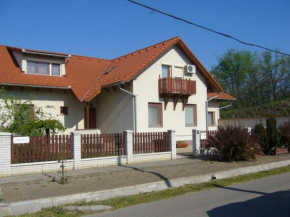 Csipkeház Apartman